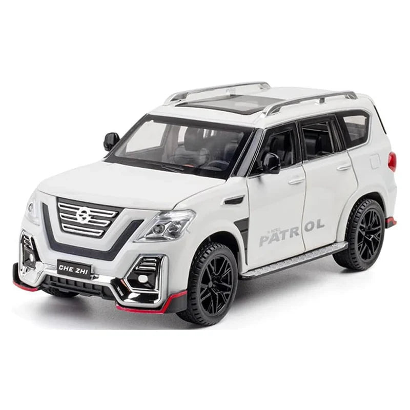 Nissan Petrol 1:24 Diecast Scale Model Car