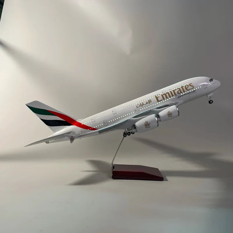 Emirates Airline A380 47CM 1:160 Diecast Scale Model